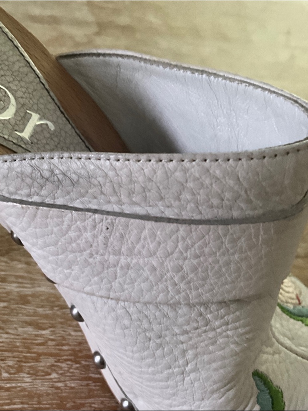 Dior White Leather Floral Embroidered Slide Clogs with Silver Buckle - Picture 10 of 10